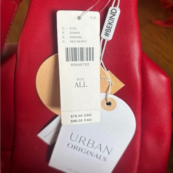 Woven Liberty Sling Bag - Picture 4 of 4